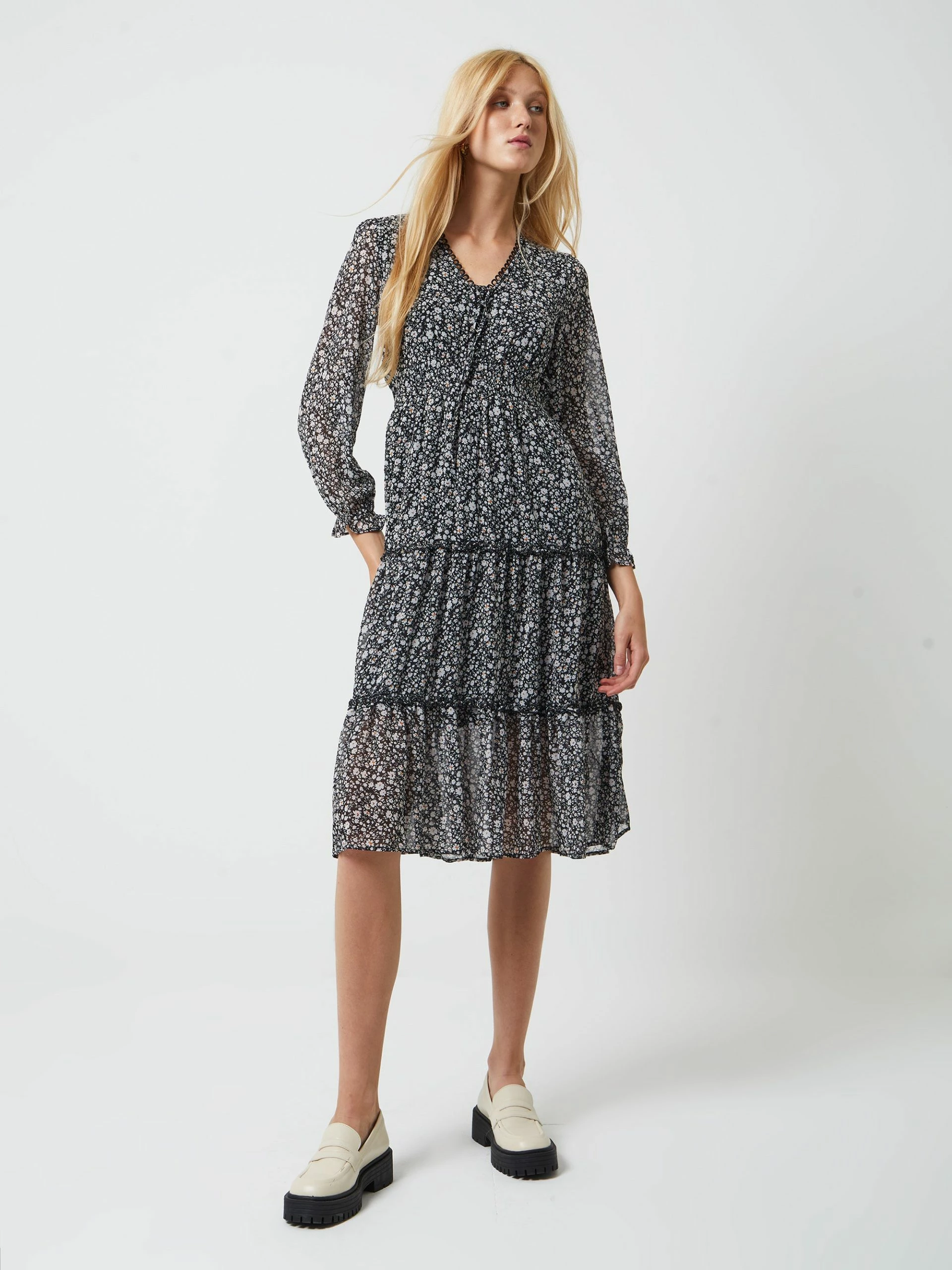 French Connection Dana Tiered Long Sleeve Midi Dress 4 French Connection Dana Tiered Long Sleeve Midi Dress - Image 2