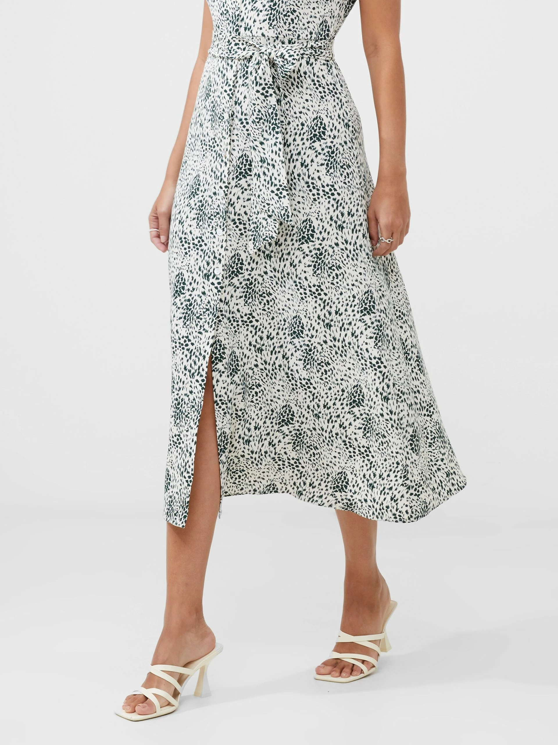 French Connection Printed Short Sleeve Shirt Dress 4 French Connection Printed Short Sleeve Shirt Dress - Image 2