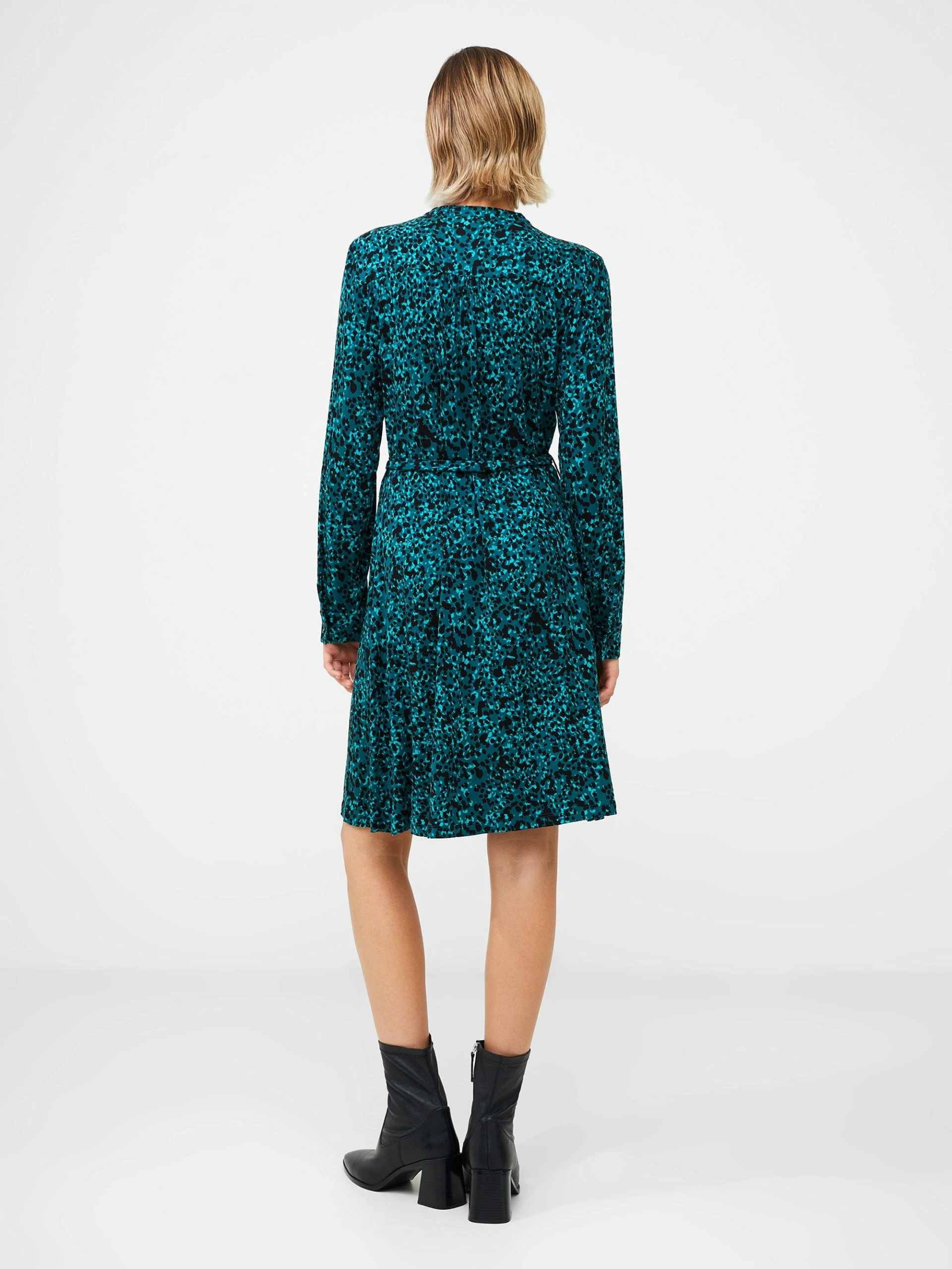 French Connection Meadow Henley Button-Through Dress 6 French Connection Meadow Henley Button-Through Dress - Image 4